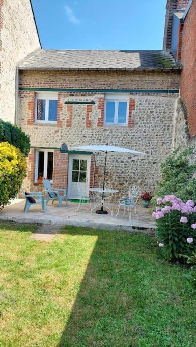 Maison Avec Jardin องเฟลอร์ ภายนอก รูปภาพ